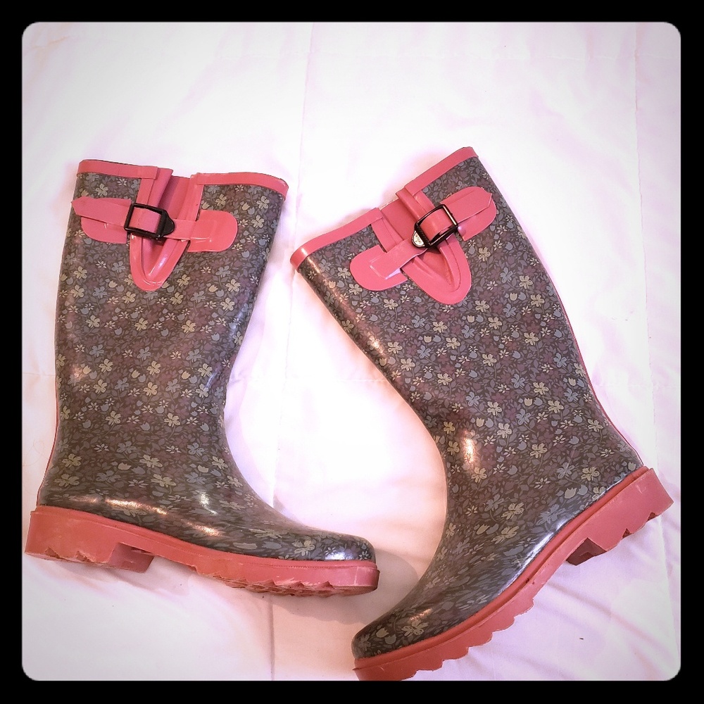 Rain boots